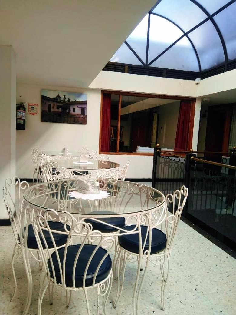 Hotel El Cid Plaza Tunja Exterior foto